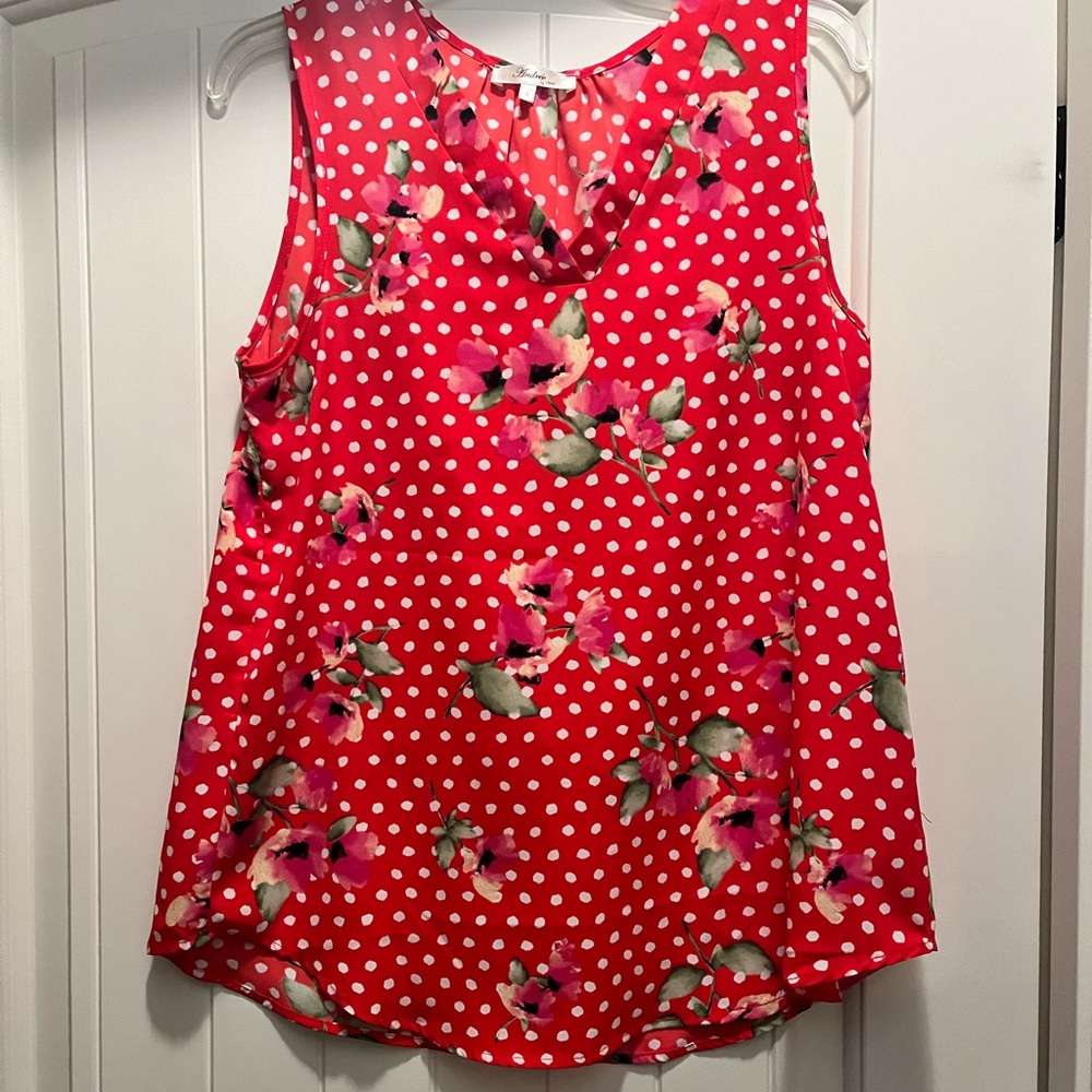Andree. red S sleeveless top
